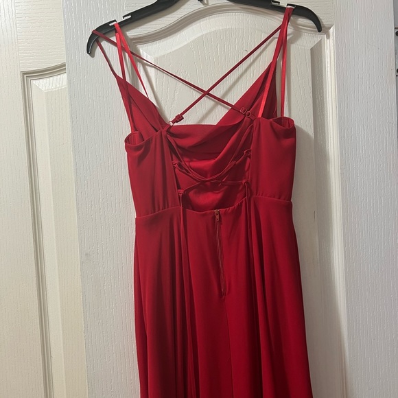 Long Formal Red Dress with leg slit - Picture 4 of 8